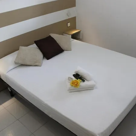 Agi Residencial Almadraba * Ρόζες
