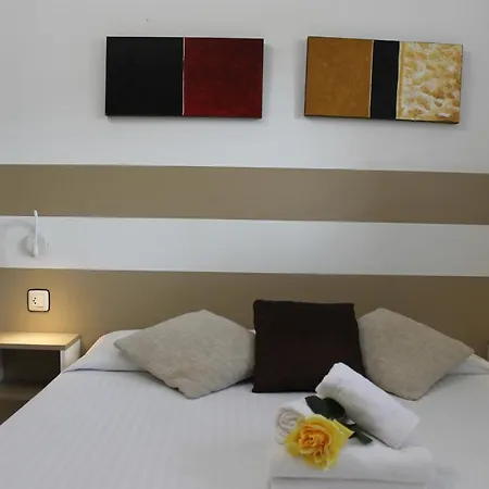 Agi Residencial Almadraba Apartman *