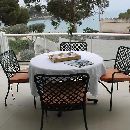 Agi Residencial Almadraba Apartman Roses