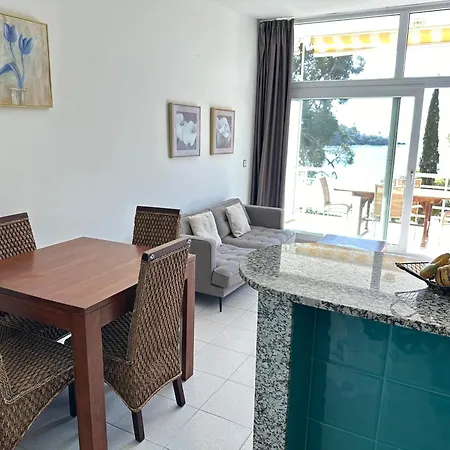 Apartman Agi Residencial Almadraba